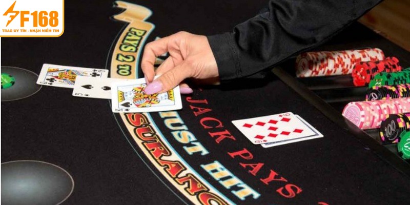 Tham gia chơi blackjack online hãy nắm rõ các hành động xuất hiện